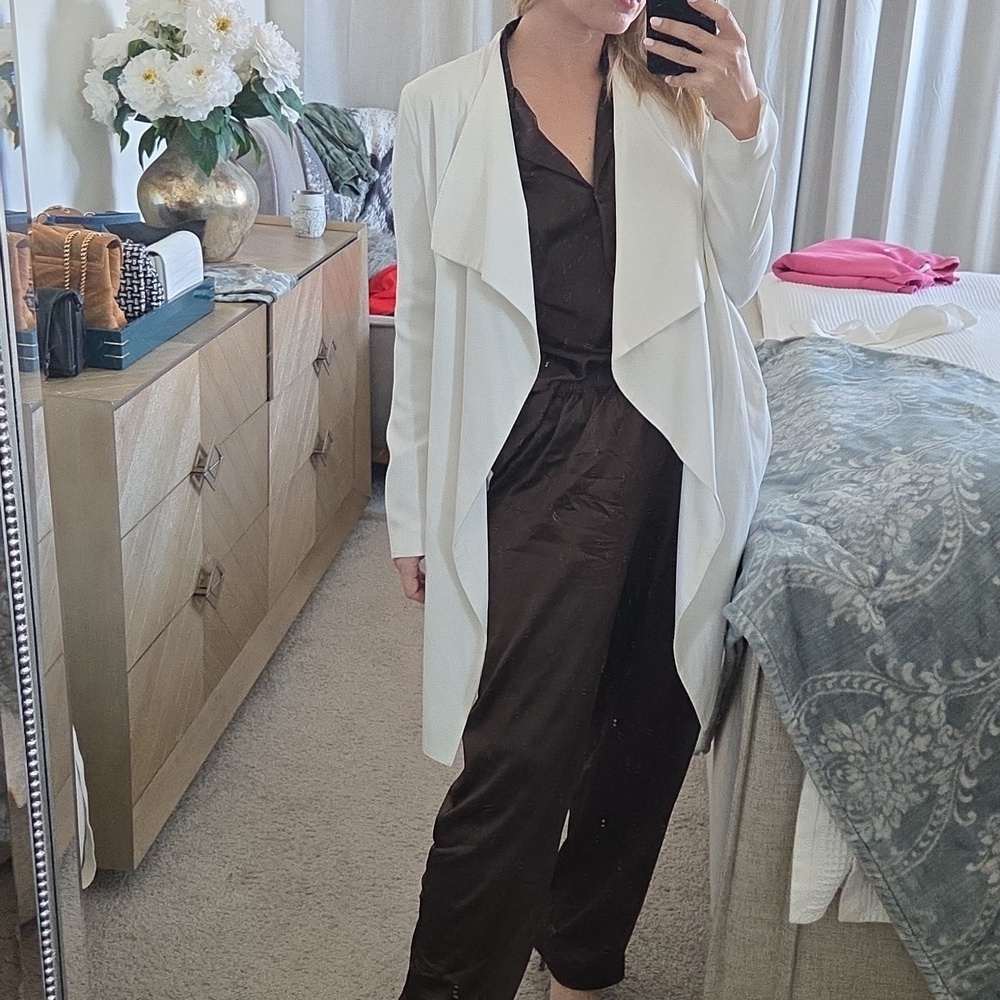 FATE Elegant White Open Front Waterfall Trench Jacket - Picture 14 of 15